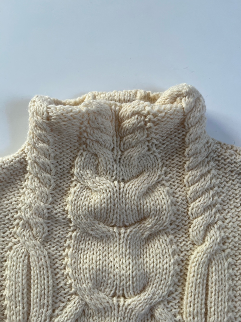 Aran Mor Made in Ireland Cream 100% Merino Wool Cable Fisherman Knit Sweater - Picture 6 of 8